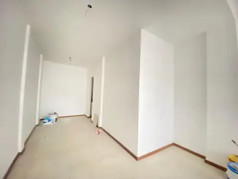 Local en Venta en Zárate, USD 75.000