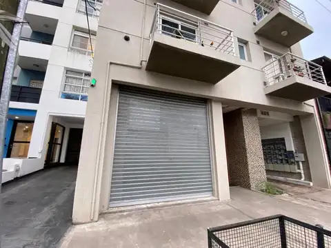 LOCAL EN VENTA ZARATE