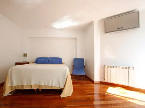 Calle 133 entre 42 y 43 500