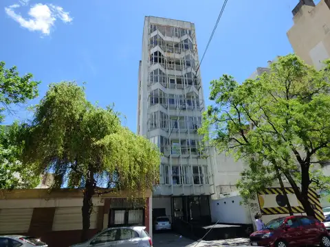 Oficina en venta en  La Plata