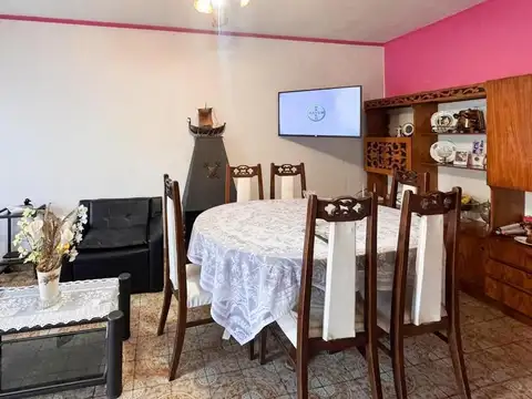 Casa 3 ambientes con 1 baño