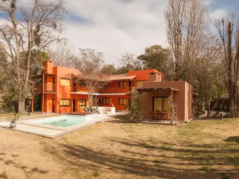 Viamonte - Chacras de Coria