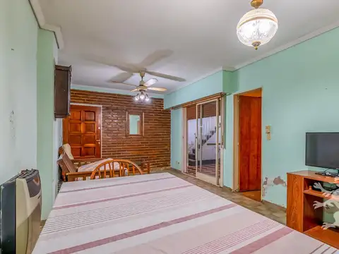 Depto Tipo Casa 4 ambientes con 1 baño