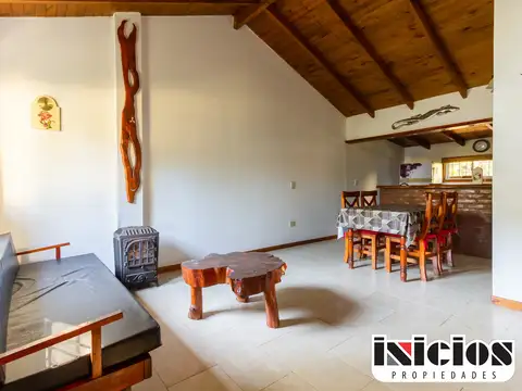 Casa 3 ambientes con 1 baño