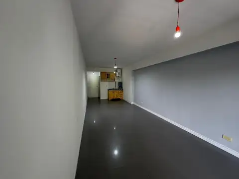 Departamento en Alquiler en Constitucion, $ 300.000