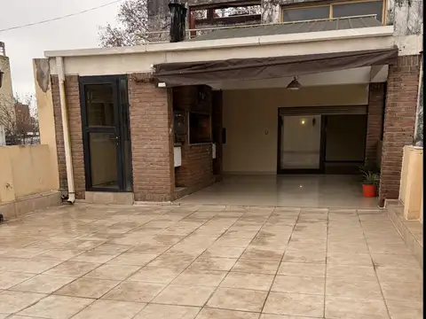 Departamento en Alquiler de 3 dormitorios