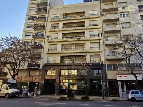 VENTA DEPARTAMENTO 4 AMBIENTES MONSERRAT CABA