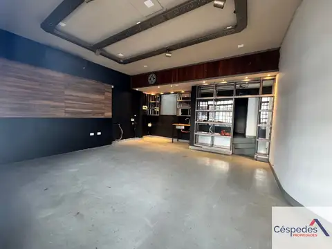 Local comercial en alquiler ubicado en Villa Pueyrredón