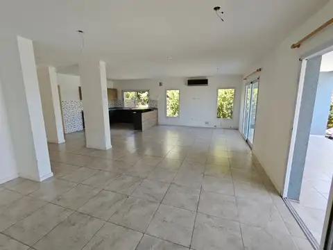Casa en Venta en Belen de Escobar, USD 239.000