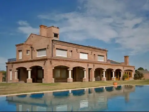 PALACIO DE COLASTINE