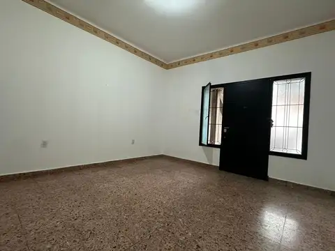 Depto Tipo Casa en Alquiler de 3 ambientes
