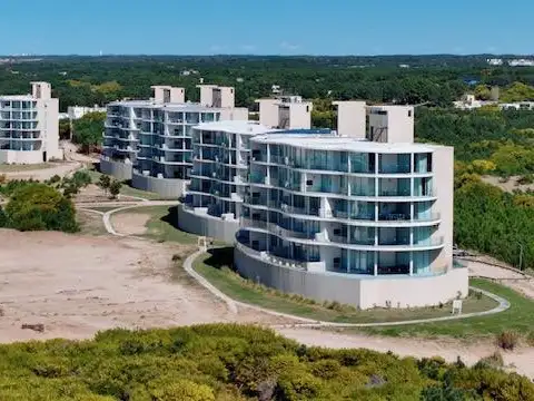 Terreno en Venta en Pinamar, USD 68.000