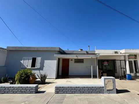 Av Americo Alladio 800