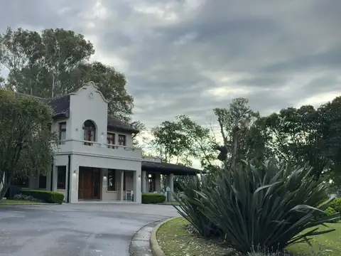 Terreno en Venta en Área 60, USD 16.000