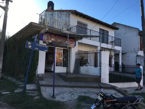 Circ. 4°, Sec, 2°, Manzana 4, Casa 100