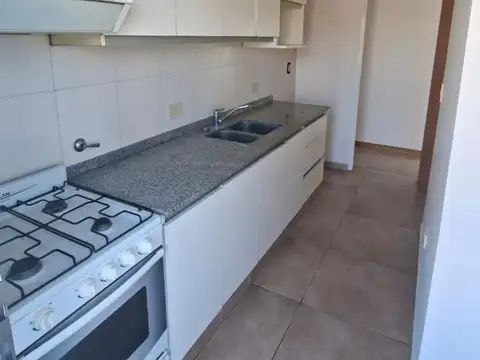 Departamento en Alquiler en Santos Lugares, $ 850.000