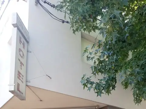 Hotel en Venta 60 años