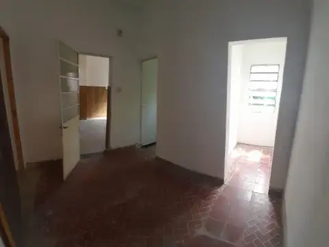 Casa en Alquiler en Barrio Matheu, $ 600.000