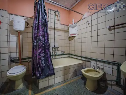 Casa 4 ambientes con 1 baño