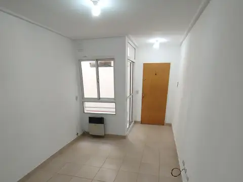 San Juan 2600, Piso 00