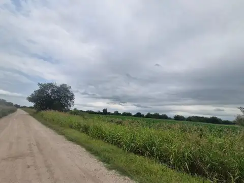 Terreno en Venta en Colonia Caroya, USD 240.000