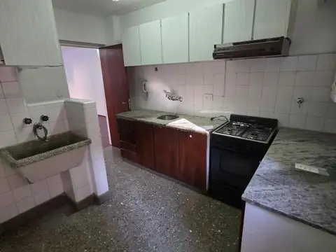 DEPARTAMENTO DOS DORMITORIOS EN BV. OROÑO