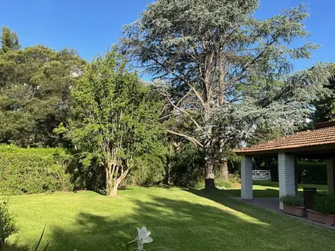 El Escondido y el Guardaamonte