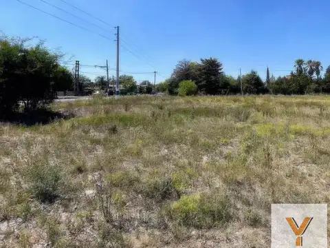 Terreno en venta - 264mts2 - Los Hornos, La Plata