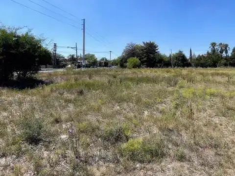 Terreno en venta - 264mts2 - Los Hornos, La Plata