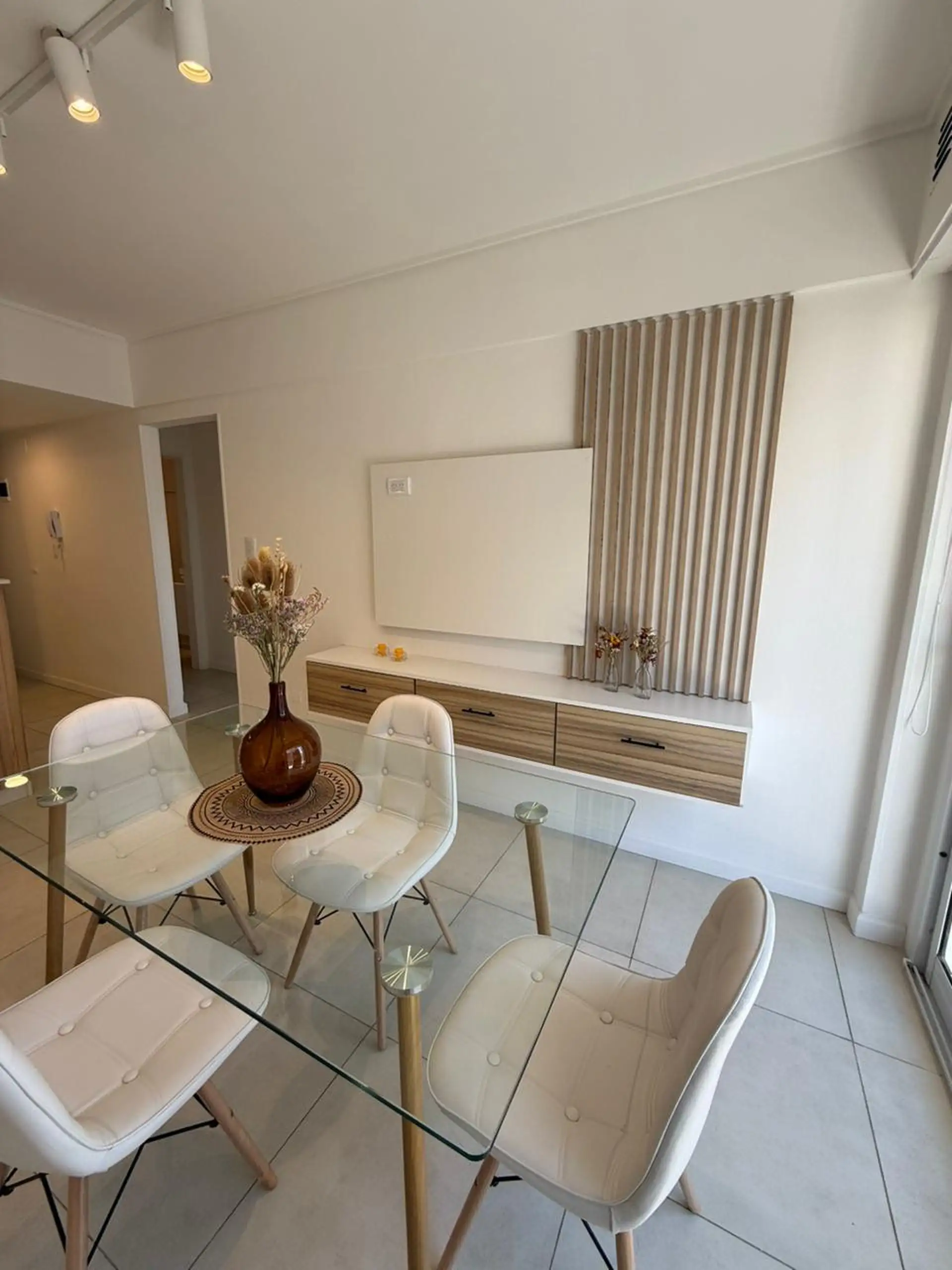 Depto 2 amb, 38m² en 6° piso con balcón — Entre Ríos