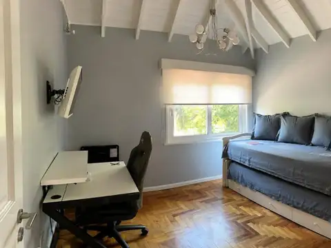 Casa 4 ambientes con 3 baños