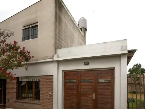 Lasalle e/ Alfonsina Storni y Pascuala Mugamburu