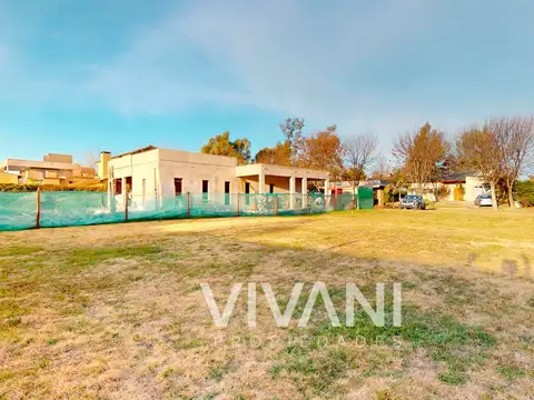 AU Buenos Aires - Mar del Plata y Cno. Gral. Belgrano, Km. 37 (ESTE), Hudson. 100