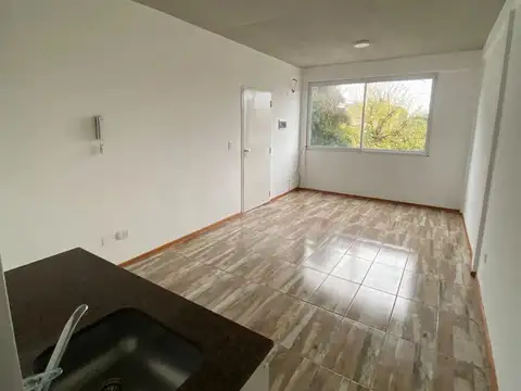 Alquiler Moderno Departamento 3 Ambientes Tipo Duplex Con Balcón Y Terraza