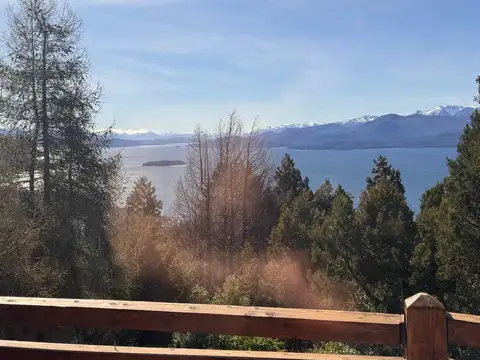 Hermosa casa con vista  Antu Hue  Bariloche