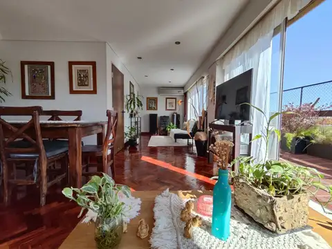 Departamento 4 ambientes con 2 baños