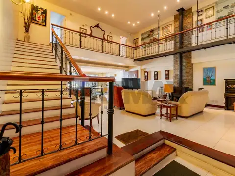 Casa con jardin y pileta financia 100%