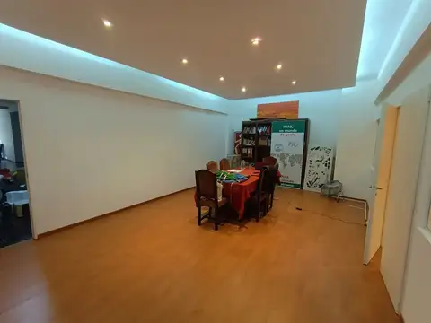 Local en Venta 56 años