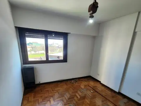 Departamento 4 amb en Venta 