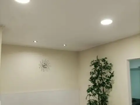 Depto Tipo Casa en Venta en Flores, USD 150.000
