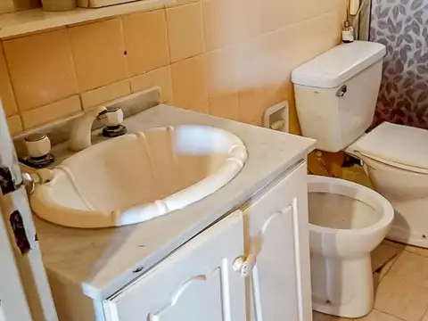 Departamento 5 ambientes con 1 baño