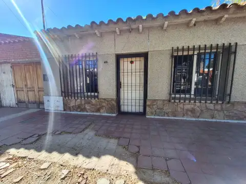  CASA HABITABLE DE ADOBE, DORREGO, GUAYMALLÉN