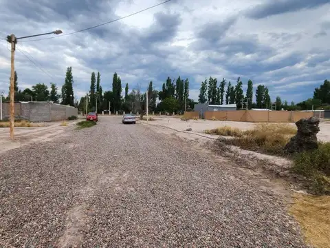 Venta Lote en Barrio Privado La Doma Maipú 300 m2