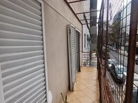 Departamento en Venta en Flores Sur, USD 79.500