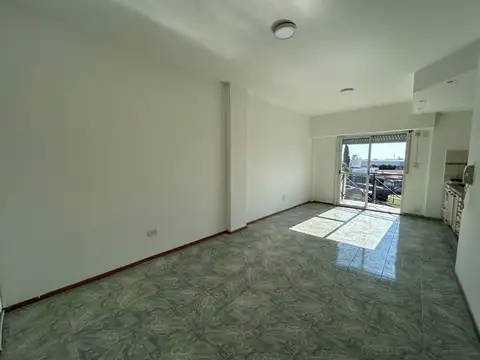 ALQUILER DEPTO 2 AMBIENTES CON BALCON PURA LUZ