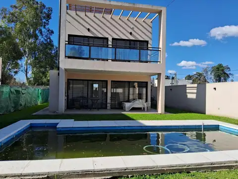 Casa en Altos de la Morenita M030A