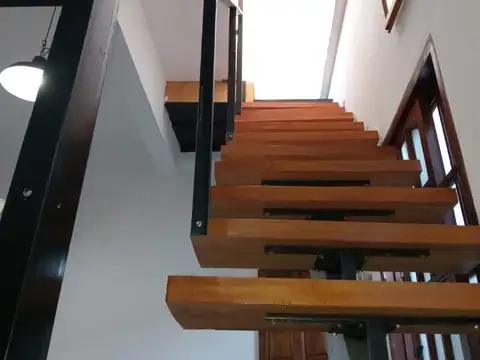 Depto Tipo Casa en Venta en Banfield, USD 60.000