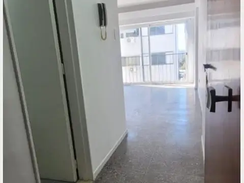 Departamento en Alquiler en Ramos Mejia, $ 300.000