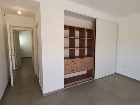 Depto Tipo Casa en Venta 16 años