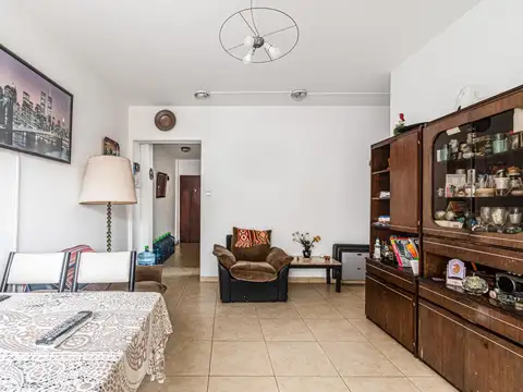 Lavalle al 3700 - Piso 8